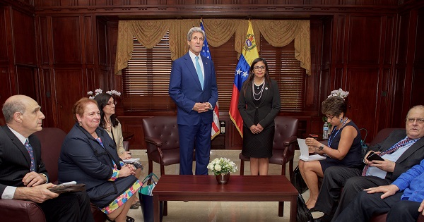 U.S. Secretary of State Kerry next to Venezuelan Foreign Minister Rodriguez in Santo Domingo