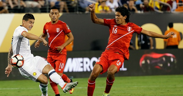 Colombia and Peru battle in New Jersey.