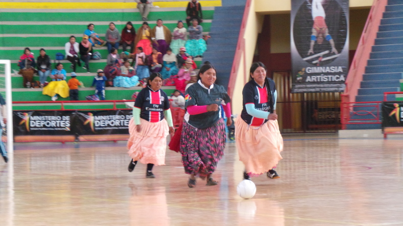 Bolivia's cholitas proved they are just as talented as the male players on the pitch.