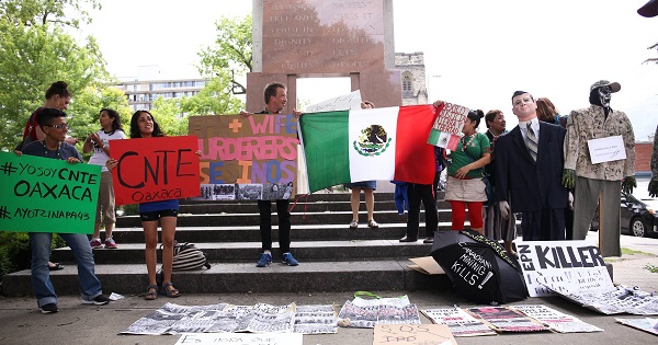 Activists from Canada, U.S., and Mexico gathered in Ottawa to demonstrate against the TPP and Mexican President Peña Nieto.