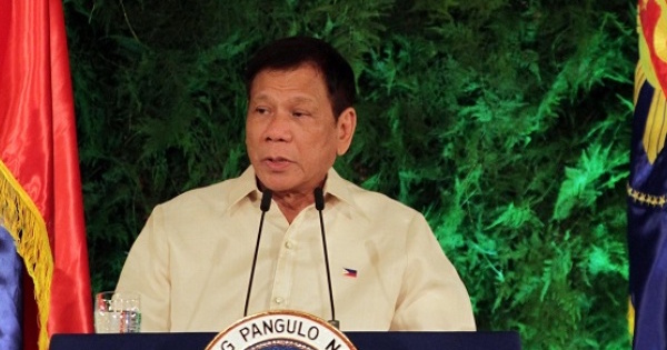 President Rodrigo Duterte delivers his inaugural speech as the president of the Philippines at the Malacanang Palace in Manila, June 30, 2016. |