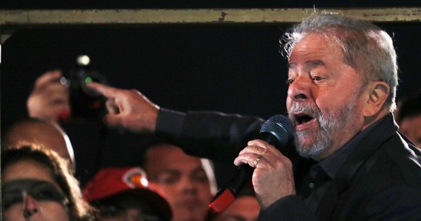 Lula during a protest against Brazil's interim government
