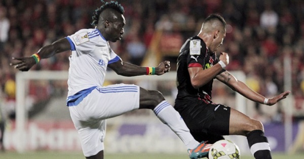 Montreal Impact's winger Dominic Oduro (L) was victim of monkey chants from some of Costa Rica's Alajuelense supporters in April 2015.