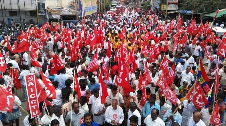 The government tried to discourage the strike by offering a few concessions, including paying public employee bonuses and increasing the minimum wage for unskilled workers, but the All-India Trade Union Congress and the Centre of Indian Trade Unions refused to concede.