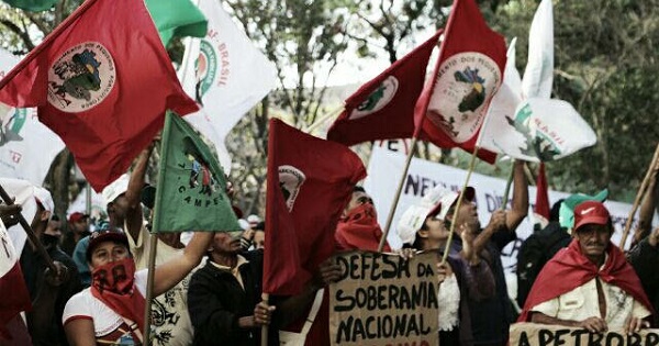 Brazilian social movements and unions launched a three-day national action on Sept. 5, 2016 to demand rights for landless people.