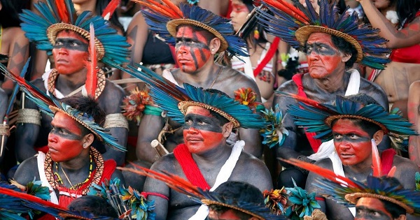 Indigenous people attend the ceremony of the lighting of the Indigenous Sacred Fire in Cuiaba, Brazil,Nov. 8, 2013.