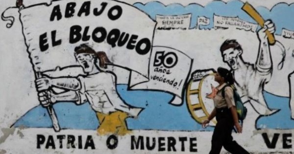 Graffiti in Cuba reads 