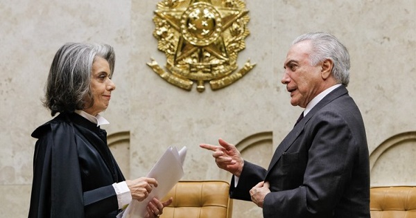 President Michel Temer (r) next to the head of the Supreme Court Carmen Lucia e Dias Toffoli. Sept. 12, 2016.