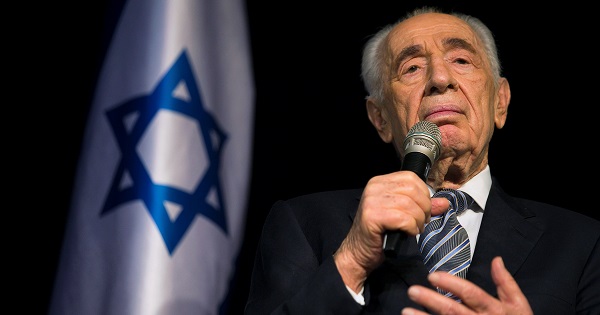 Israel's President Shimon Peres speaks to the media during a news conference in the southern town of Sderot July 6, 2014.