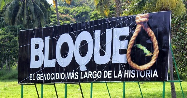 A billboard in Cuba reads, 