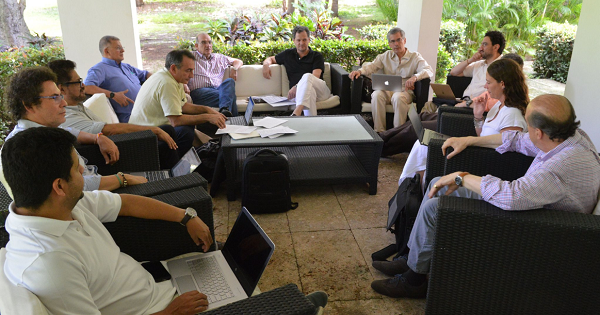 Peace teams from the FARC-EP and the Colombian government meet in Havana, Oct. 22, 2016.