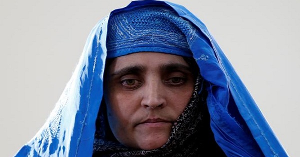 Sharbat Gula, the green-eyed Afghan woman, arrived in Kabul, Afghanistan, Nov. 9, 2016.