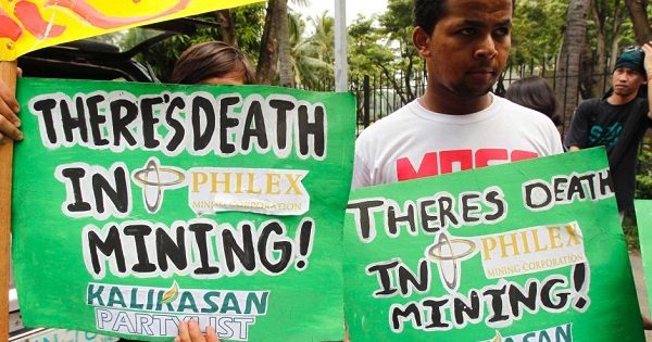 Activists protest mining projects in Manila.
