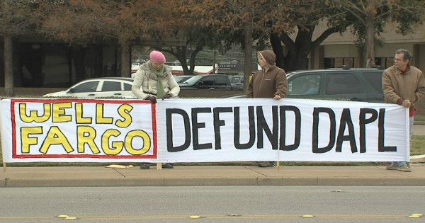 Protesters in Waco Texas demand Wells Fargo defund Dakota Access Pipeline, Dec 10, 2016