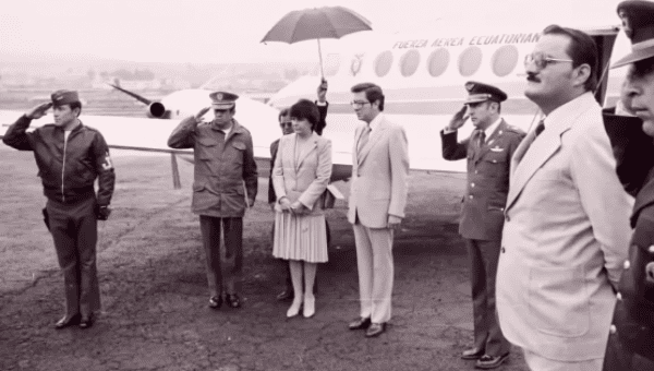 Former Ecuadorian President Jaime Roldos (4th from R) was killed in a plane crash in 1981.