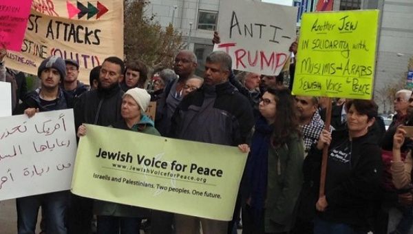 A December 2015 Jewish Voice for Peace rally in San Francisco