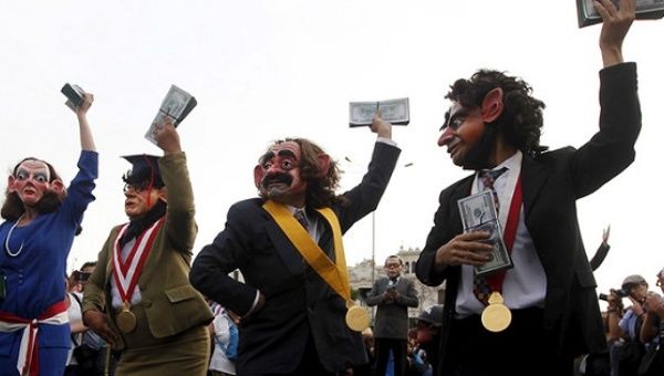 Peruvians protest against corruption ahead of the 2016 election.