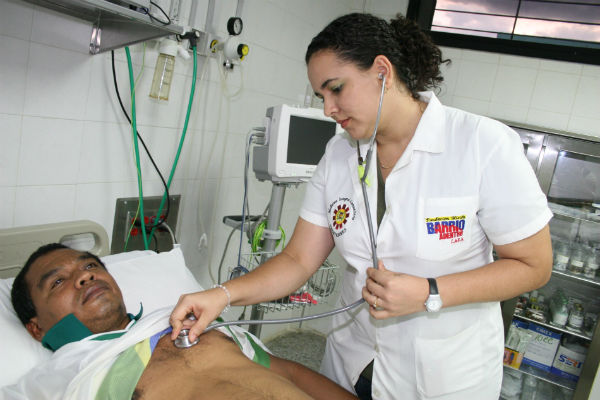 The Barrio Adentro Mission was created in April 2003 with the aim of making primary care a priority in Venezuelan health policy.