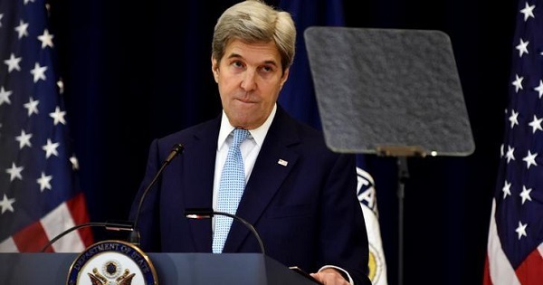 U.S. Secretary of State John Kerry delivers remarks on Middle East peace at the Department of State in Washington Dec. 28, 2016.