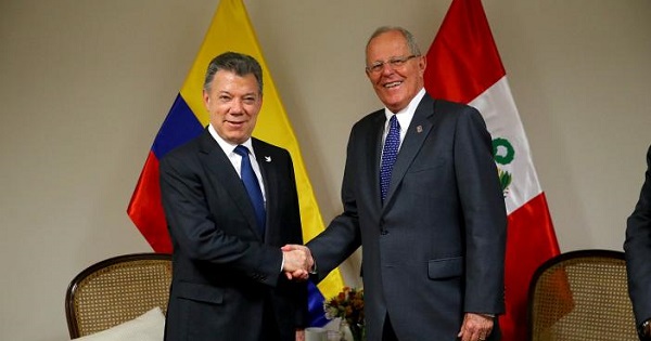 Peruvian President Pedro Pablo Kuczynski and his Colombian counterpart Juan Manuel Santos meet before the 3rd Binational Cabinet in Arequipa, Peru, Jan. 27, 2017.