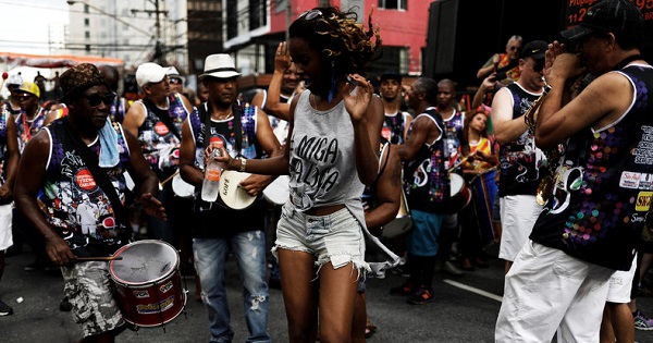 Brazilian Cities Light up with Pre-Carnaval Street Parties