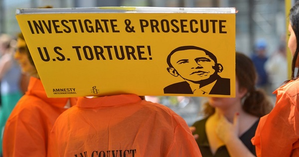 Demonstrators condemn U.S. impunity for torture policy