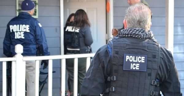 ICE agents during immigration raids in Atlanta, Georgia. Feb. 11, 2017.