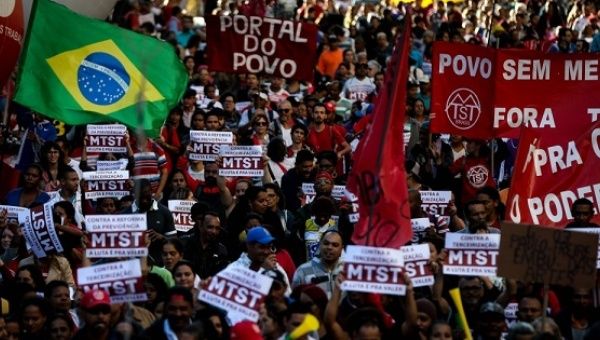 Some of the 70,000 who mobilized in Sao Paulo, Brazil in protest of Michel Temer's labor and retirement reforms. March 31, 2017