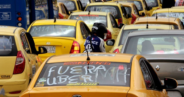 Taxi drivers in Colombia have staged several protest against the lack of regulation of mobile apps like Uber.
