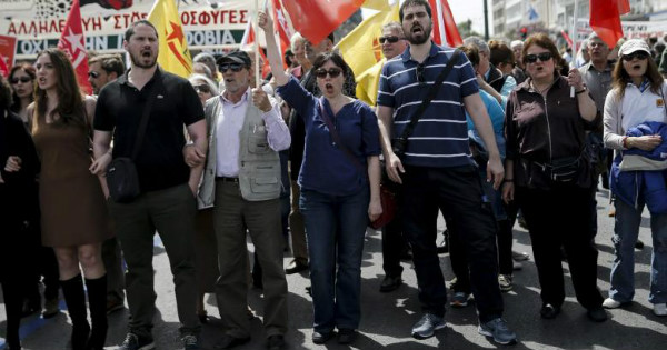 Greeks protest austerity cuts, May 17, 2017.