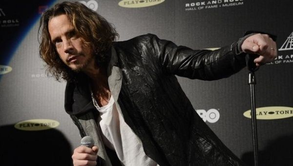Chris Cornell speaks at the 2013 Rock and Roll Hall of Fame induction ceremony in Los Angeles, April 18, 2013. 