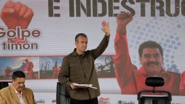 Vice President El Aissami announced a lawsuit against opposition leader Julio Borges for attempting to interfere with foreign investment in Venezuela.