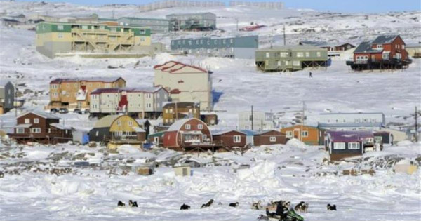 An Inuit village