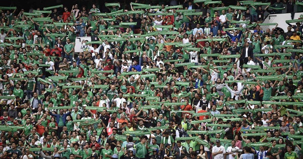 Mexican soccer fans continue to use anti-gay chant.