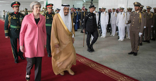 Saudi Arabia's King Salman with British Prime Minister Theresa May in Riyadh on April 5, 2017.