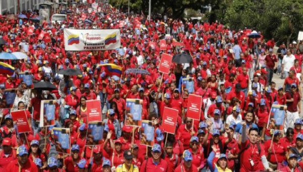 Venezuelans come out in support of the Constituent Assembly.