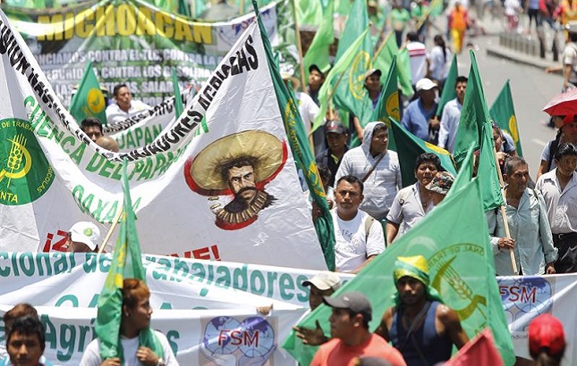 Mexican campesinos march for the second day in Mexico City, August 8, 2017.
