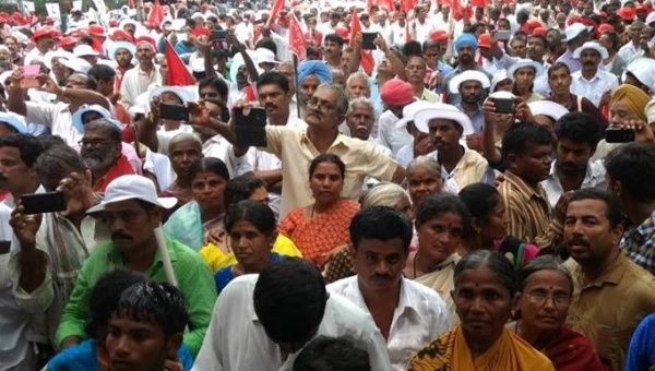 Thousands of agricultural workers marched to Parliament Street in Delhi on August 9 demanding rights for landless rural workers.