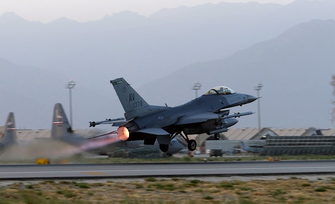 A U.S. Air Force F-16 Fighting Falcon aircraft takes off for a nighttime mission at Bagram Airfield, Afghanistan, on August 22, 2017.