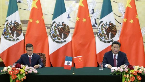 Mexican President Enrique Peña Nieto and Chinese President Xi Jinping (FILE).
