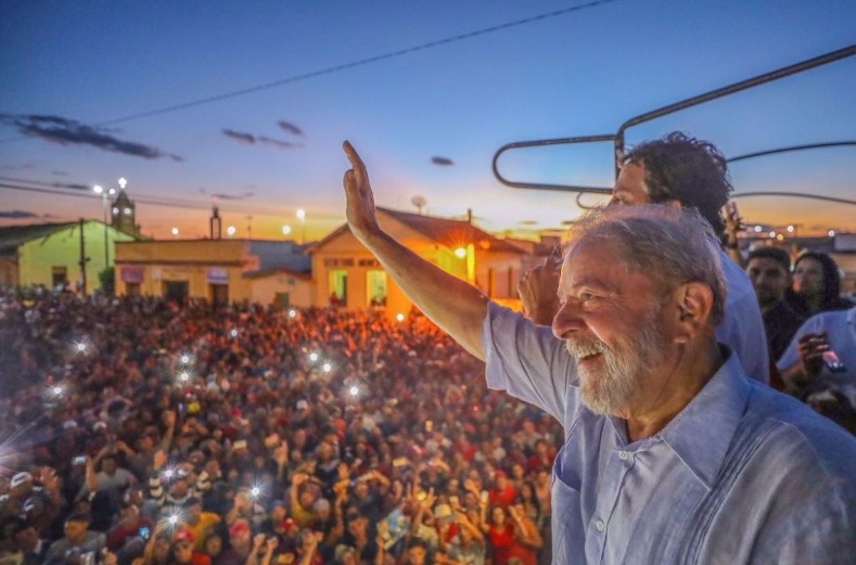 Lula's Caravan of Hope Reaches Final Destination