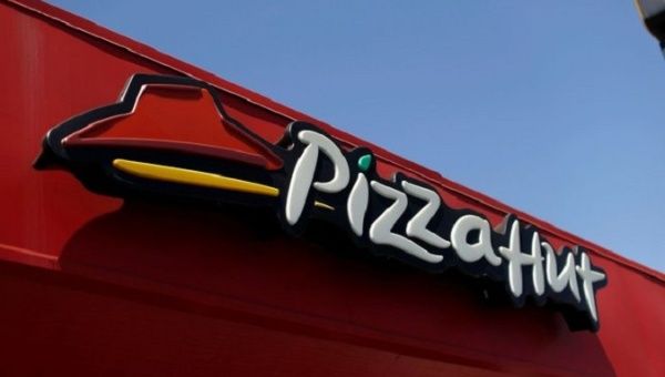 People have called Pizza Hut’s demand ridiculous, stating that pizza will never be an emergency.