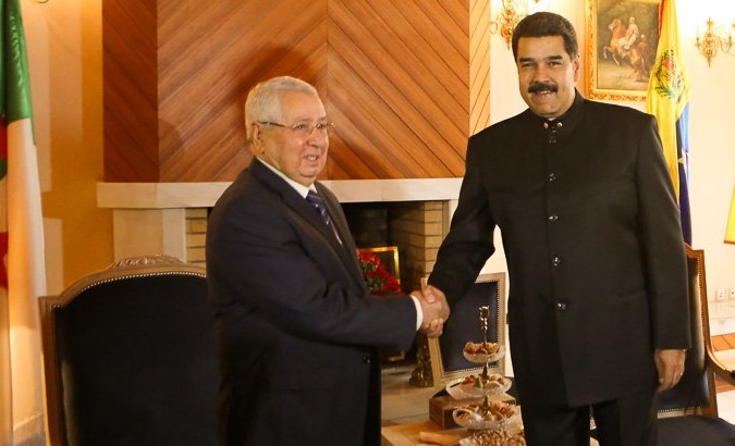 Maduro meets with Abdelkader Bensalah, President of the Council of the Nation of Algeria, Sept. 11, 2017.