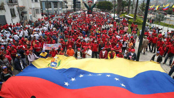 Large crowd gather in Caracas for an anti-imperialist mobilization against Trump threats and calls by the opposition for foreign intervention.