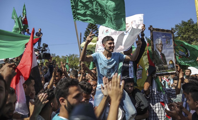 Palestinians Celebrate Agreement Between Hamas And Al-Fatah