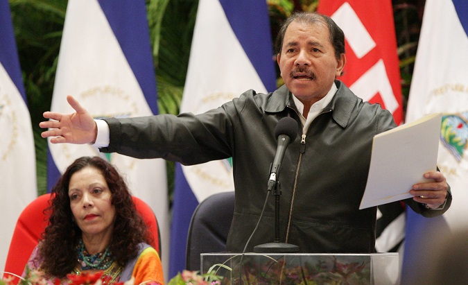 Nicaraguan President Daniel Ortega (R) and his wife, Rosario Murillo (L), 19 August, 2011, Nicaragua.