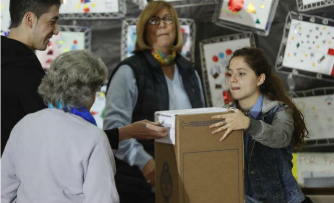 Argentines cast their vote in the mid-term legislative election.