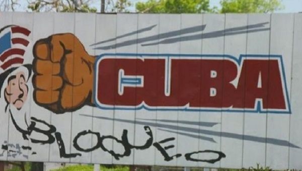 A mural in Cuba against the U.S. blockade.