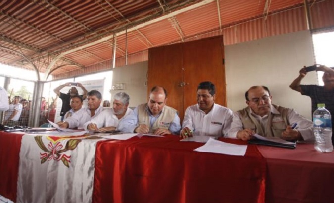 Indigenous leaders meet with the Peruvian government.