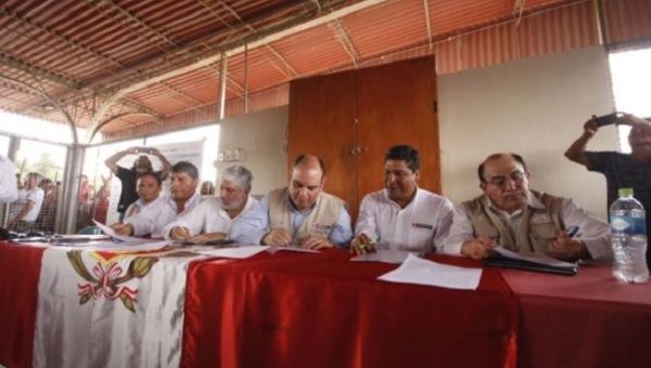 Indigenous leaders meet with the Peruvian government.